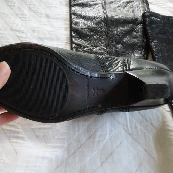 Frye Black Steffi Zip Tall Boot - Picture 4 of 8